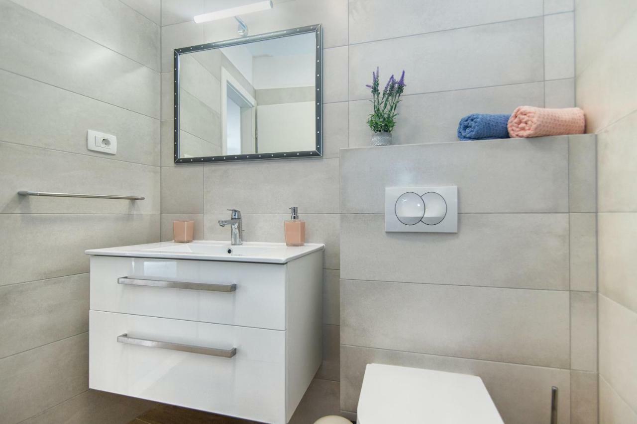 House Tia Villa Vrboska Dış mekan fotoğraf